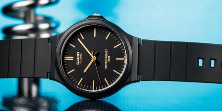 Casio Collection MW-240 Review – Black, inexpensive and plastic. But do I need more? 