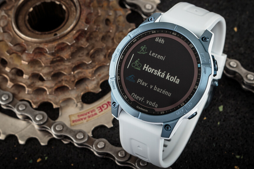 Garmin fenix 7 Solar, Slate Gray w/Black Band, NA - Roots Outdoors