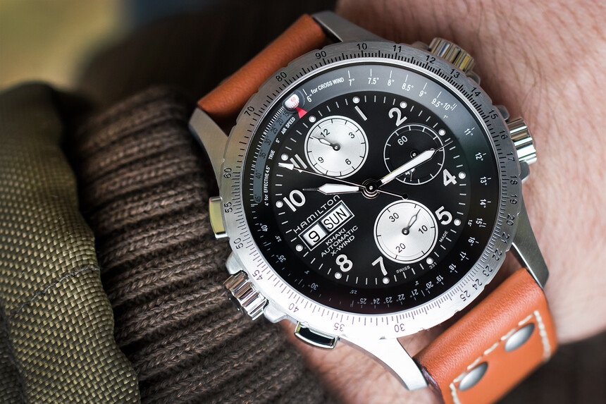 A beautiful watch, but better for leisure than for a suit.