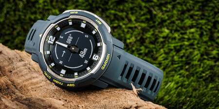 Garmin Instinct Crossover Introduction – Did Garmin gang up with G-Shock?