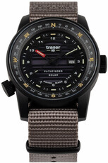 Traser P68 Pathfinder Solar Gray 111400 (+ 2 spare straps)