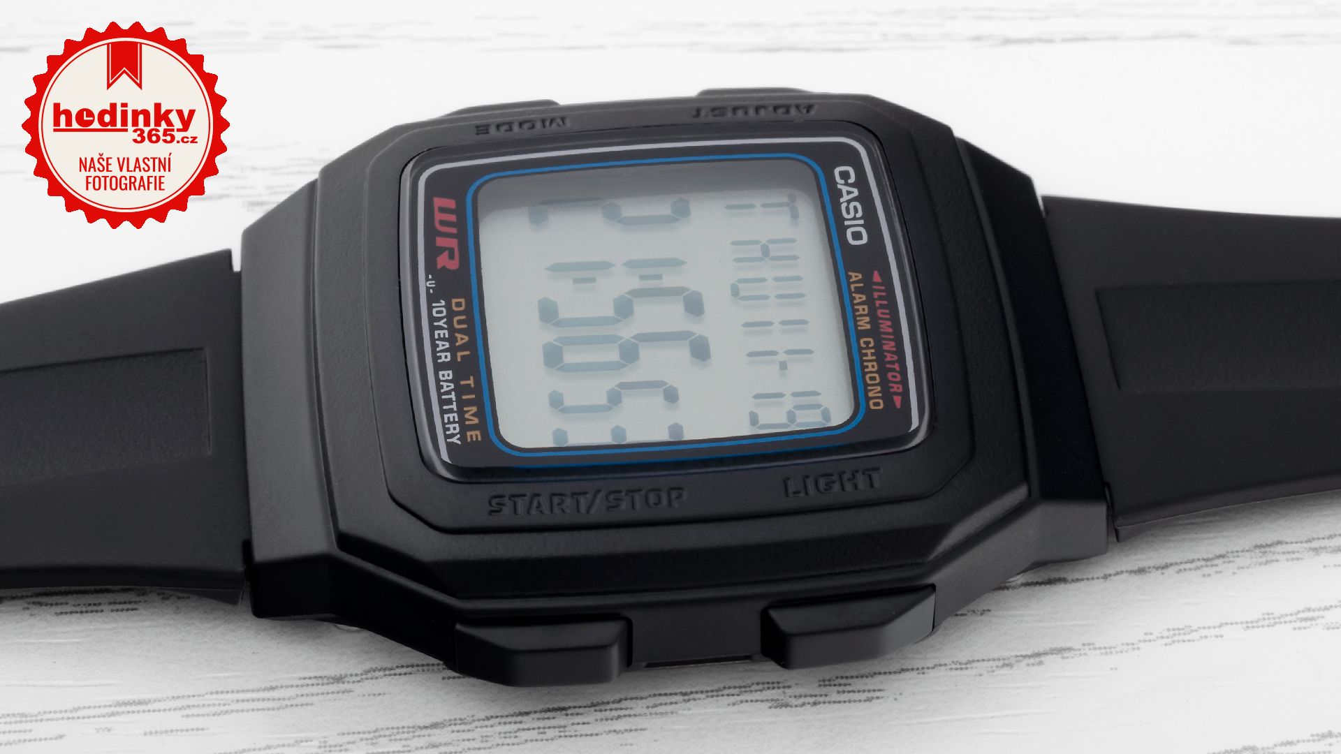 Casio Collection F-201W-1AEF | Hodinky-365.com