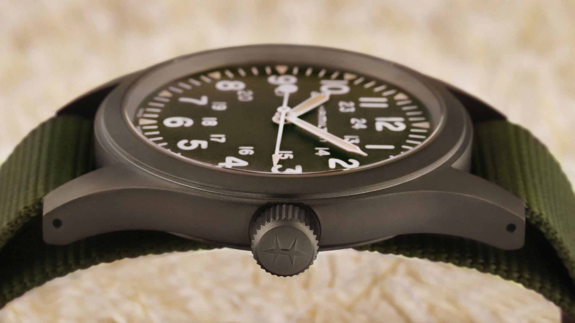 Hamilton Khaki Field Mechanical H69449961 Hodinky 365