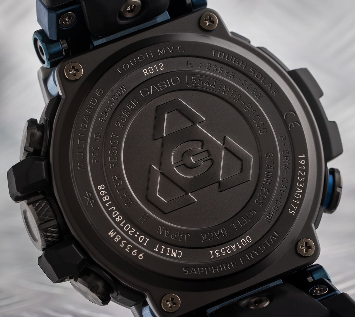 Casio G Shock Mt G Carbon Fiber Bezel Mtg B1000xb 1aer Hodinky 365 Com
