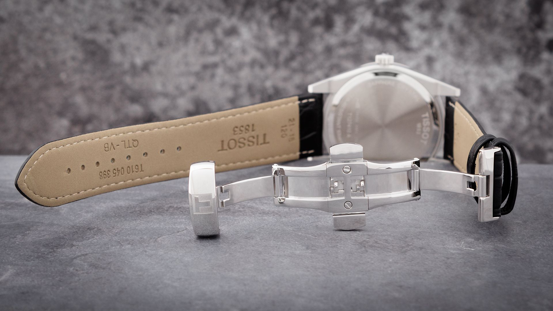 Tissot Gentleman Quartz T127.410.16.041.01 Hodinky 365
