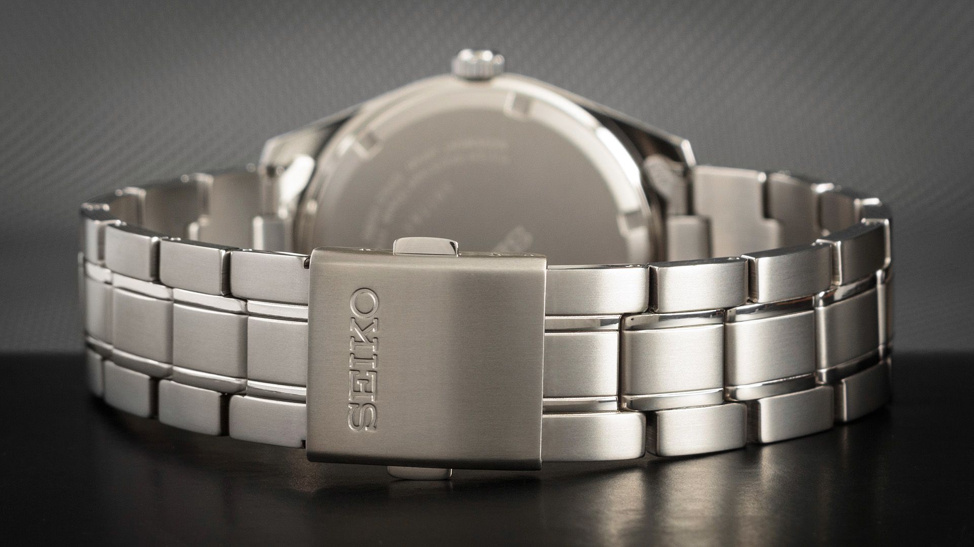 Seiko Quartz Titanium SUR373P1 | Hodinky-365.com