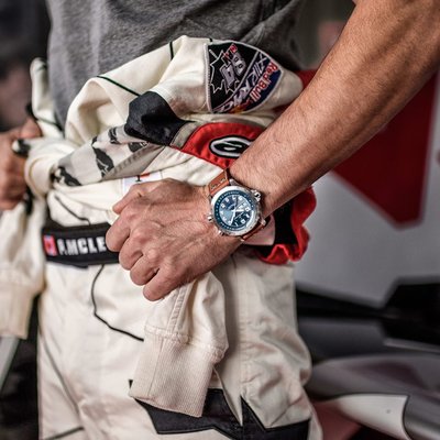 Hamilton Khaki Aviation X-Wind Automatic Day Date H77765541