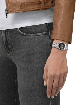 Tissot T-My Lady Quartz T132.010.11.061.00 (+ spare strap)