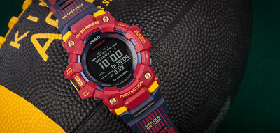 Casio G-Shock G-Squad GBD-100BAR-4ER Barcelona Limited Edition