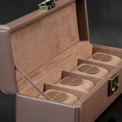 Designhütte watch case Camel 4 70005-132