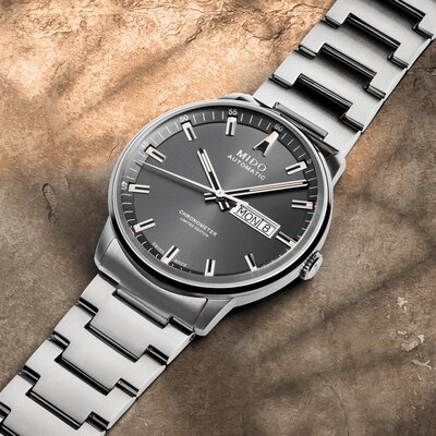 Mido Commander Automatic COSC Chronometer M021.431.11.061.02 Limited Edition