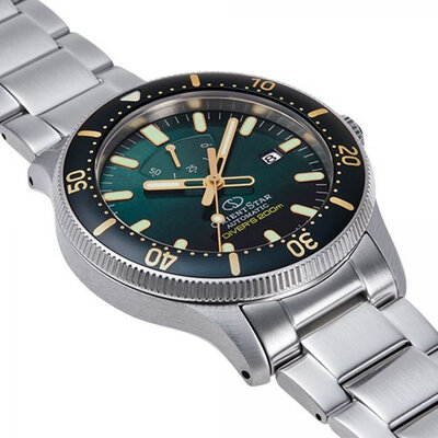 Orient Star Sports Diver´s Automatic RE-AU0307E00B (+ spare strap)