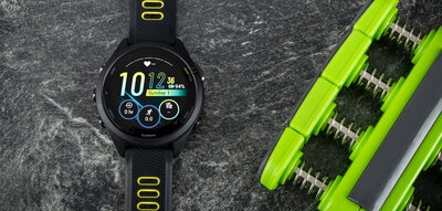 Garmin Forerunner 265S Black / Amp Yellow