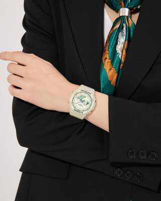 Casio G-Shock Original GMA-S2100GA-7AER Carbon Core Guard