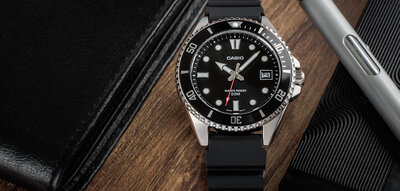 Casio Collection Baby Duro MDV-10-1A1VEF