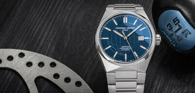 Frederique Constant Highlife Automatic COSC FC-303N4NH6B (+ spare strap)
