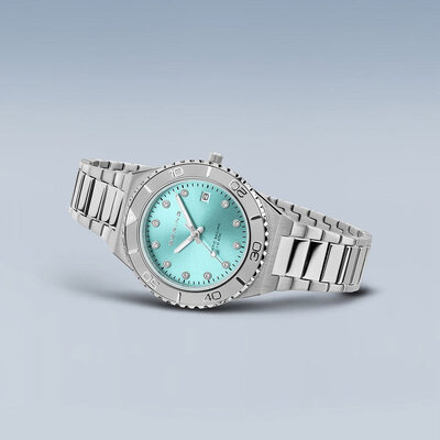 Bering Classic 18936-707 (in Tiffany Blue)