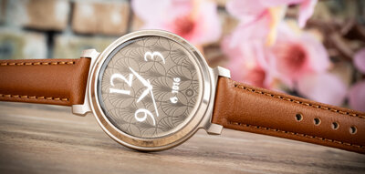 Garmin Lily 2 Classic Cream Gold/Tan Leather Band