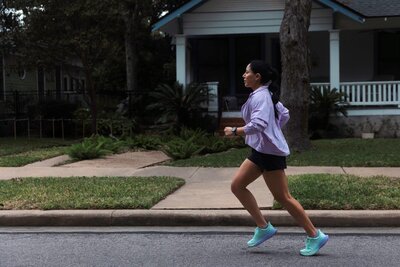 Garmin Forerunner 165 Music, Berry/Lilac