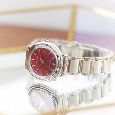 Citizen Elegant Eco-Drive EM1090-78X (+ spare strap)