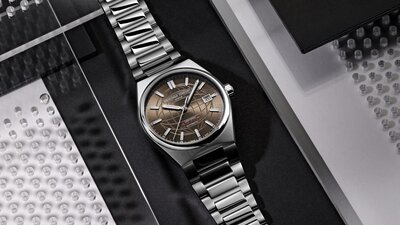 Frederique Constant Highlife Automatic COSC FC-303C3NH6B (+ replacement strap)