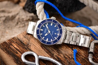 Union Glashütte Belisar Date Sport D009.907.11.047.00 (+ replacement strap)