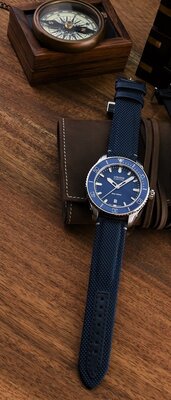 Union Glashütte Belisar Date Sport D009.907.11.047.00 (+ replacement strap)