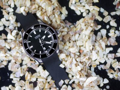 Union Glashütte Belisar Date Sport D009.907.27.057.00 (+ replacement strap)