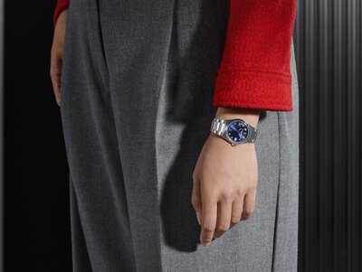 Frederique Constant Highlife Ladies Quartz FC-240ND2NH26B (+ replacement strap)