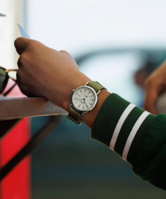 Timex Weekender TW2W86000BR