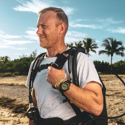 Luminox Navy SEAL XS.3517.NSF.SET Foundation (+ replacement strap)