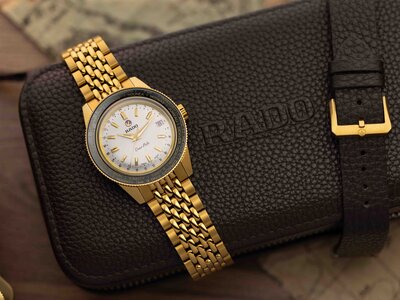 Rado Captain Cook Over-Pole R32193018 Limited Edition 1962 pcs (+ spare strap and travel case)