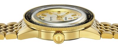 Rado Captain Cook Over-Pole R32193018 Limited Edition 1962 pcs (+ spare strap and travel case)