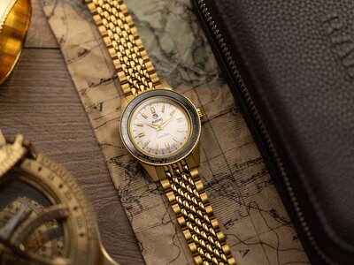 Rado Captain Cook Over-Pole R32193018 Limited Edition 1962 pcs (+ spare strap and travel case)