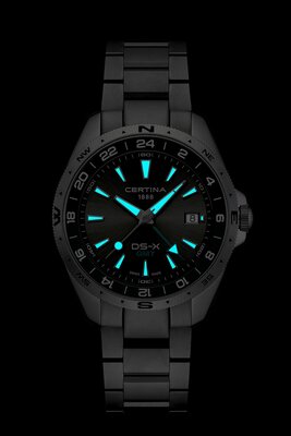 Certina DS-X Quartz GMT C047.452.11.081.00