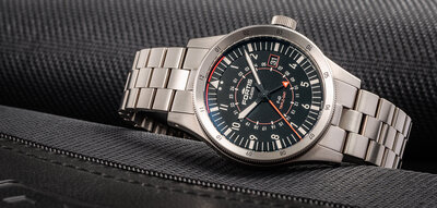 Fortis Flieger F-43 Triple-GMT Automatic COSC Chronometer F4260000