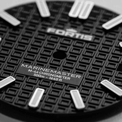 Fortis Marinemaster M-44 Automatic COSC Chronometer F8120014