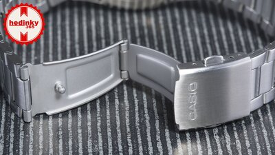 Casio Edifice EF-121D-1AVEF