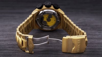 Invicta Reserve Bolt Quartz 52mm 21346