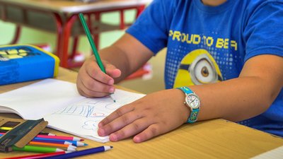 Bentime 001-DK5067G (soccer motif)