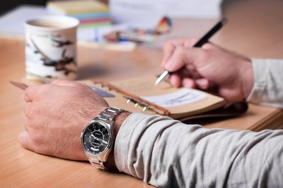 Hamilton Khaki Pilot Day Date Automatic H64615135 (Interstellar)