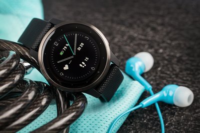 Garmin Vívoactive 4S Gray/Black Band