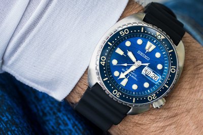 Seiko Prospex Sea Automatic Diver's SRPE07K1 Save the Ocean Great White Shark Special Edition "King Turtle"