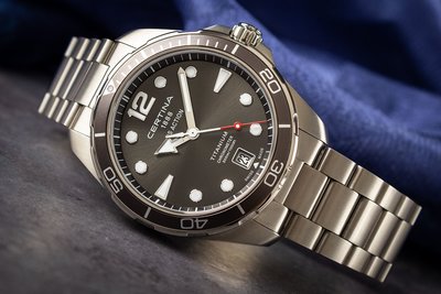 Certina DS Action Gent Quartz COSC Chronometer Titanium C032.451.44.087.00