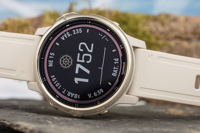 Garmin Fenix 6S PRO Solar, LightGold/Sand Band (MAP/Music)