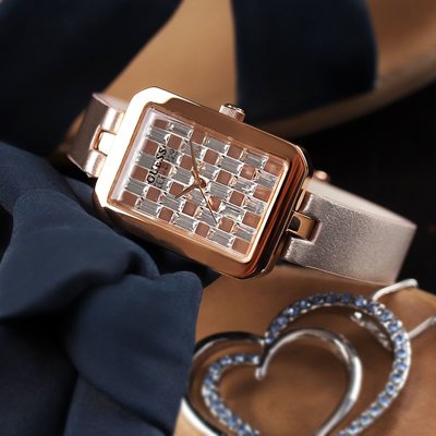 Guess Bauble GW0103L2