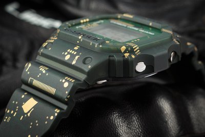 Casio G-Shock Original DWE-5600CC-3ER Carbon Core Guard Circuit Board Camouflage Series (+ bezel and straps)spare 