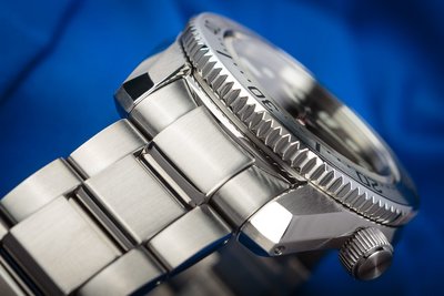 Seiko Prospex Sea Automatic Diver's SPB185J1 Diver's 1968 Reinterpretation