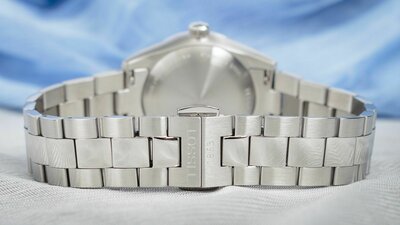 Tissot T-My Lady Quartz T132.010.11.111.00 (+ spare strap)