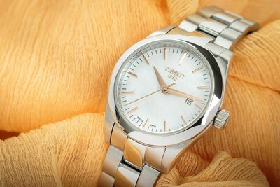 Tissot T-My Lady Quartz T132.010.11.111.00 (+ spare strap)